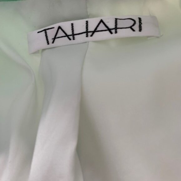 Tahari 3/4 Length Large Jacket with Pastel Green Polka Dots - Picture 4 of 5